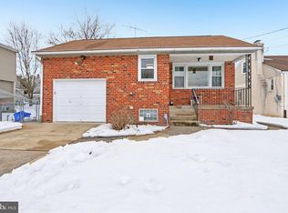 9608 Dungan Rd, Philadelphia, PA 19115