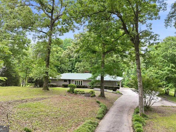 3334 Little Cir, Gainesville, GA 30506