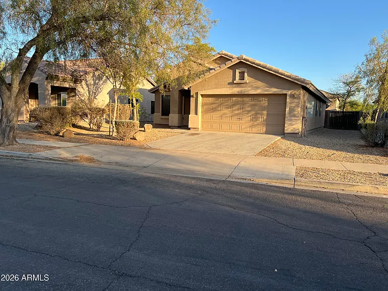 17243 W Durango St — Photo 3