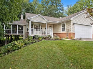 212 Chauncey Ct, Marshall, MI 49068