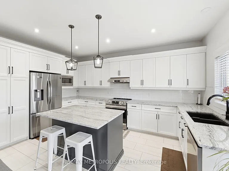 212 Iva St — Photo 9