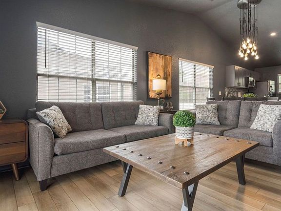 5th image of 34 Golfshores Dr APT 36