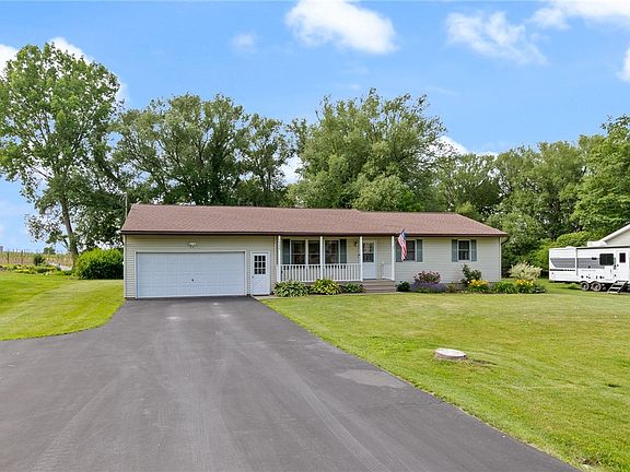 4th image of 7595 Salmon Creek Rd