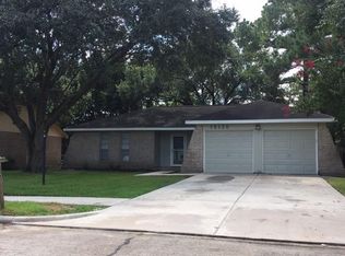 16126 Barcelona Dr, Friendswood, TX 77546