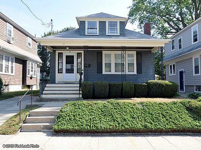 32 Harding Ave, Cranston, RI, 02905
