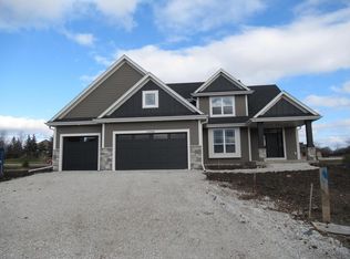 W130S8562 Mallard Ct, Muskego, WI 53150
