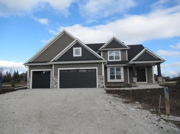 W130S8562 Mallard COURT, Muskego, WI 53150