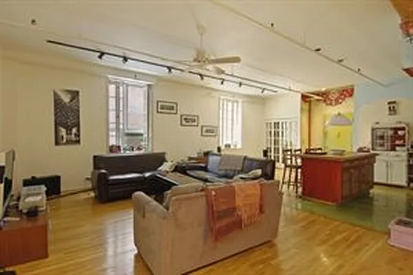 Rented by Douglas Elliman | media 26