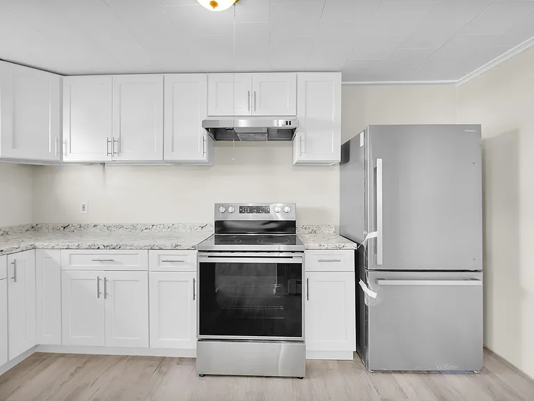 1326-1330 N Washington St #RR — Photo 7