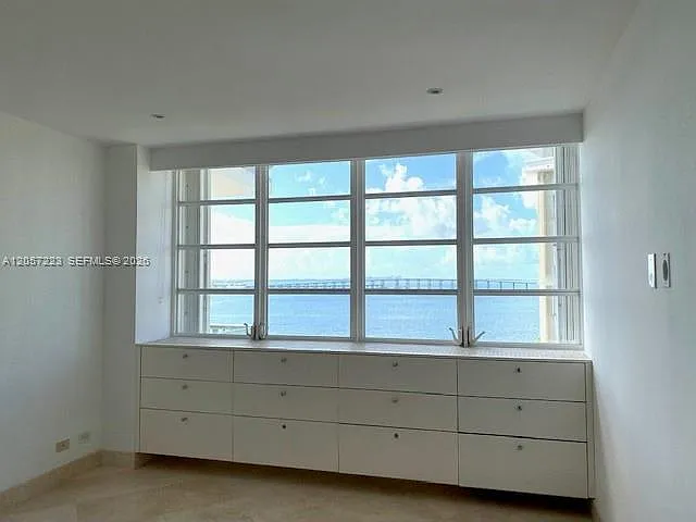 1408 Brickell Bay Dr #1009 — Photo 10