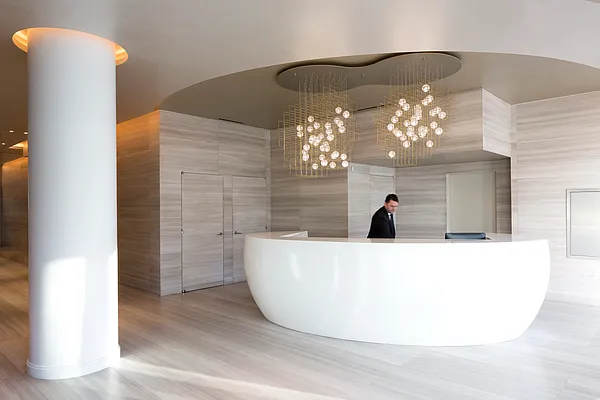 Sold by R New York | media 26