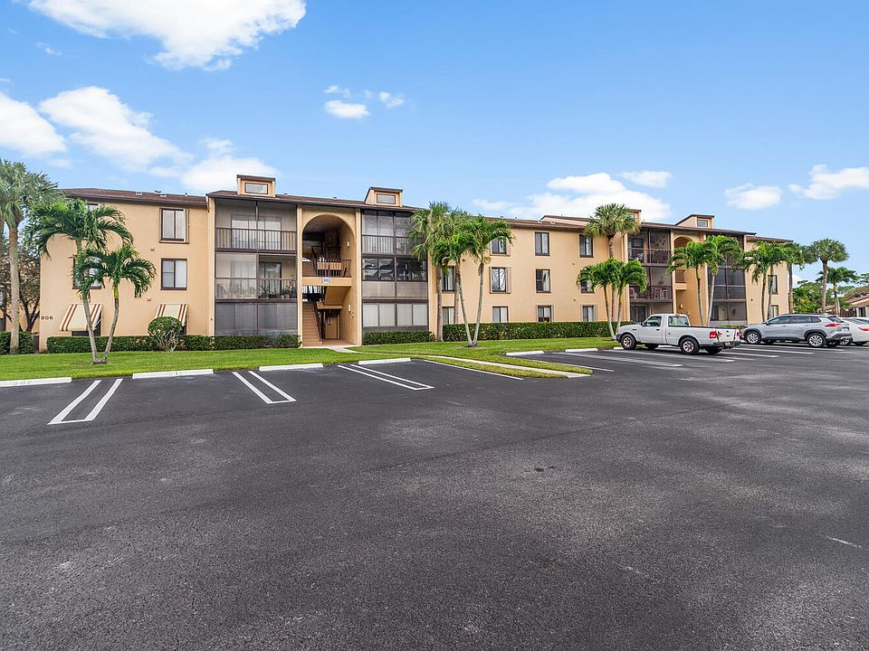 1st image of 806 Sky Pine Way #A3
