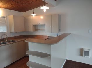 90580 Sunset Lake Rd APT 3, Warrenton, OR 97146