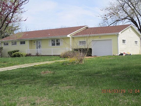 2nd image of 2105 S Country Club Dr