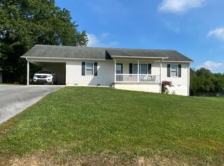 152 Bayberry Dr, Crossville, TN 38555