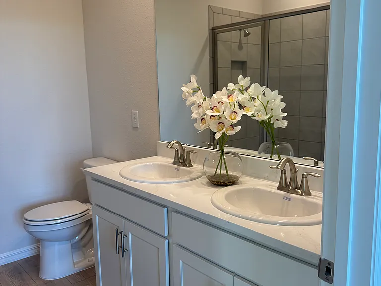 808 157th Ct E — Photo 15