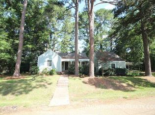 125 River Park Dr, Jackson, MS 39202