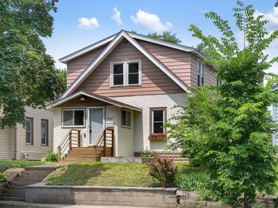1067 Van Buren Ave, Saint Paul, MN, 55104