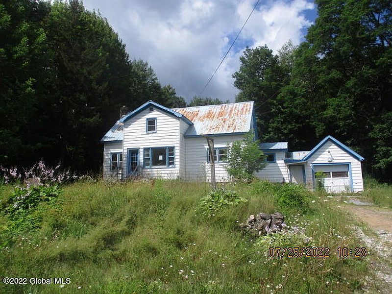 3rd image of 680 Oswegatchie Trail Road
