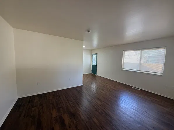 211 N Maxwell St #211, Mount Pleasant, MI 48858