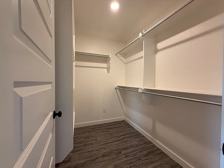 409 Chitalpa Dr — Photo 13