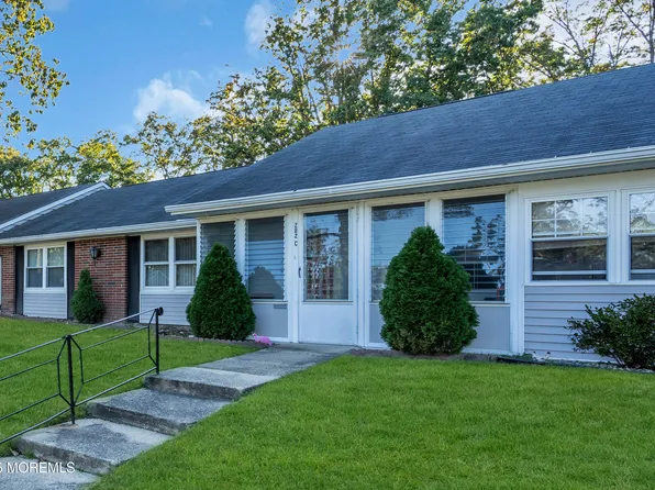 282 Huntington Drive #C, Lakewood, NJ 08701