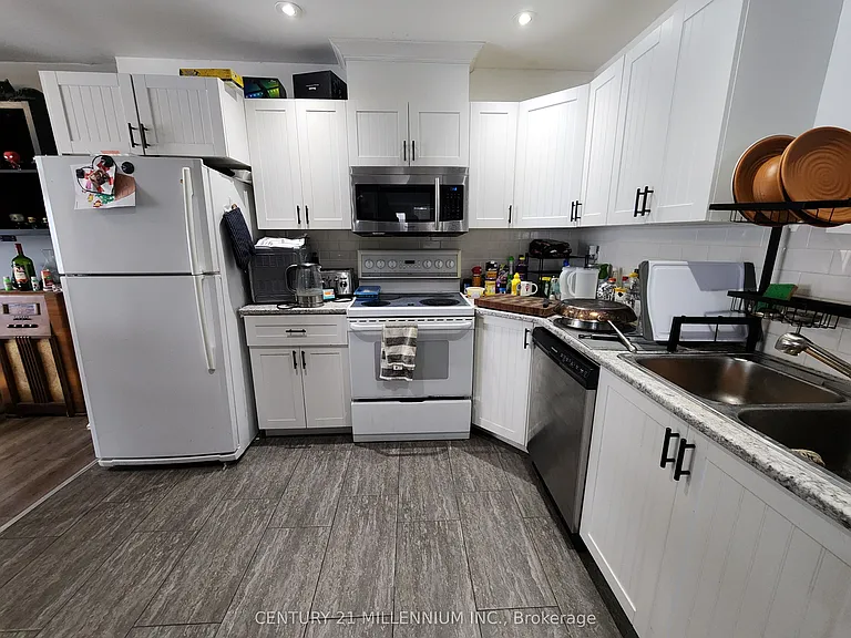 79 A Dawson Rd #MAIN — Photo 6