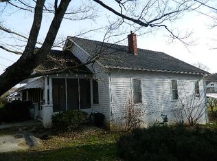 278 Main St, Irvine, KY 40336