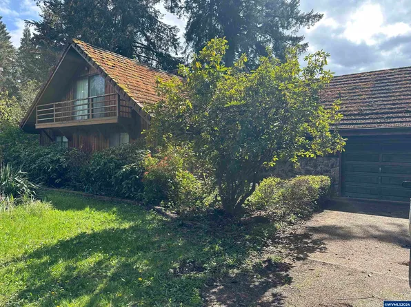 28566 Pleasant Valley Rd, Sweet Home, OR 97386