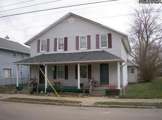 28 S 3rd St, Dennison, OH 44621