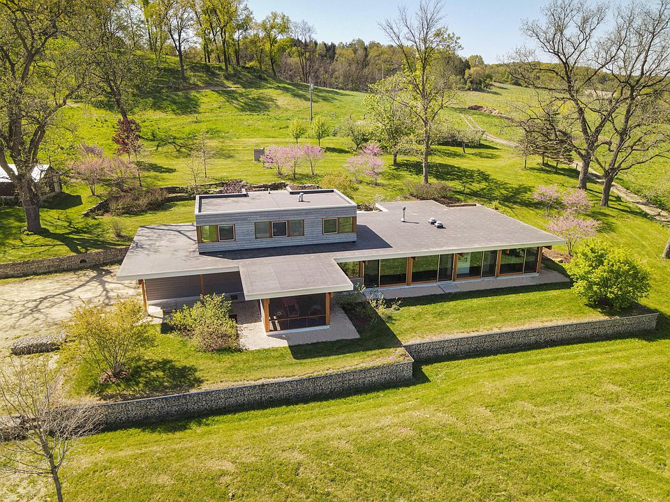 6511 Hillside School Rd, Spring Green, WI 53588 Zillow