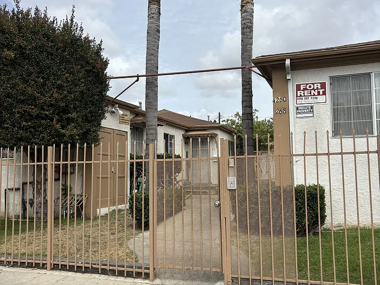4264 S Menlo Ave — Photo 11