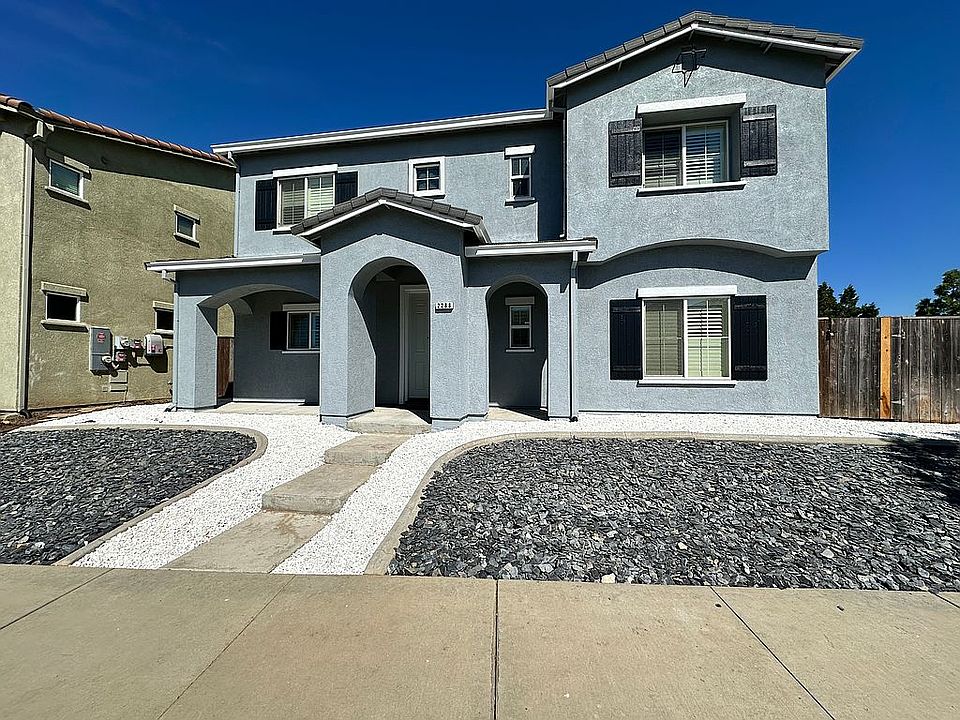 1st image of 2288 Campolina Way