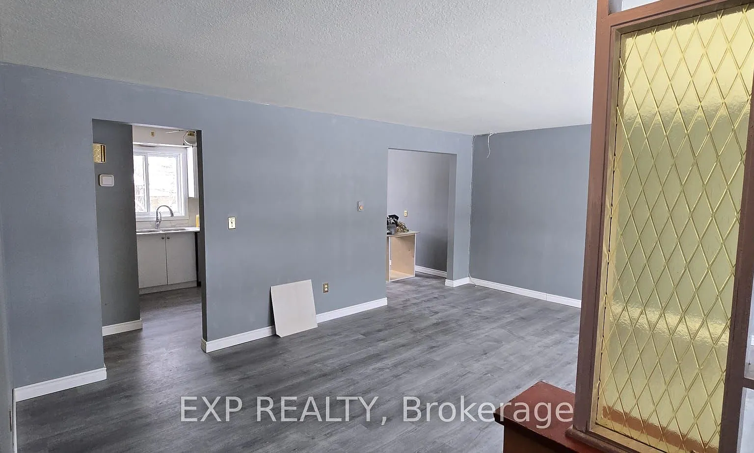 5 bed, $2,200 — Photo 4