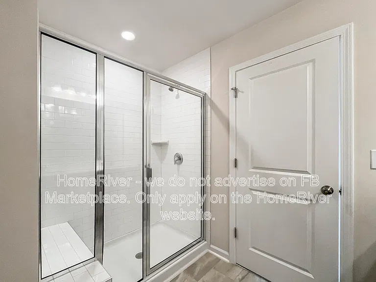 3715 Feltham Ln — Photo 7