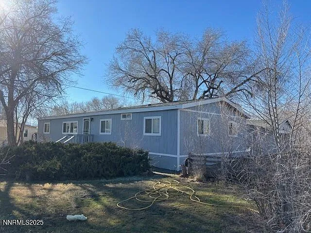 5595 Yukon Dr photo 1