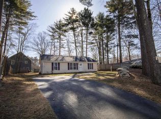 40 Regina Ave, Raymond, NH 03077