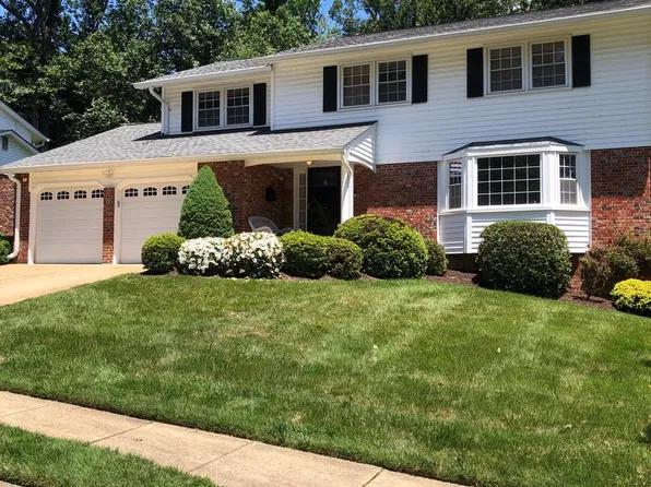 7740 Carrleigh Pkwy, Springfield, VA 22152