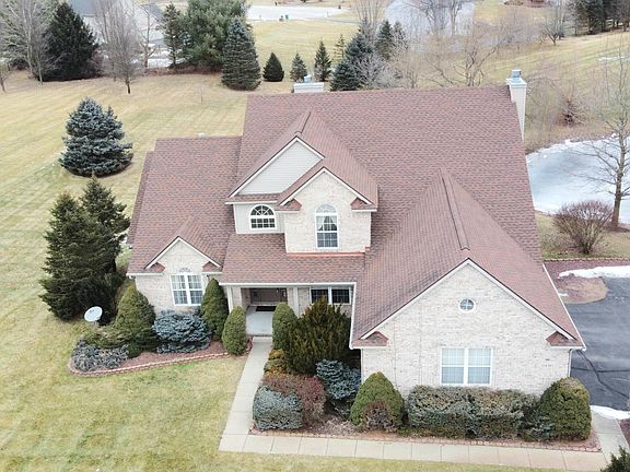 3rd image of 6446 Meadow Creek Dr