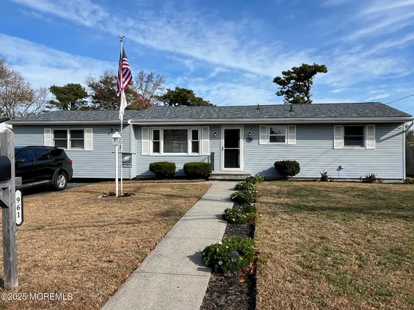 961 Neville Street, Toms River, NJ 08753