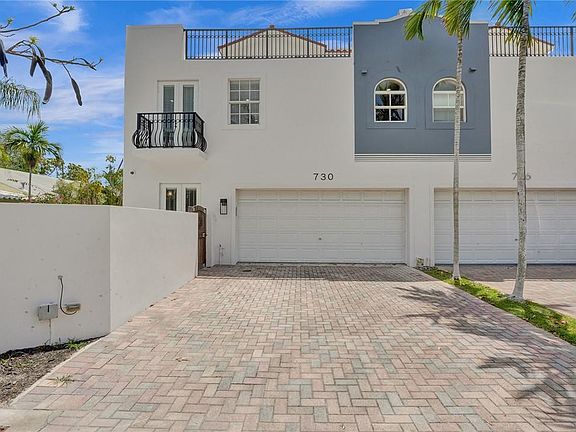 2nd image of 730 NE 15th Avenue