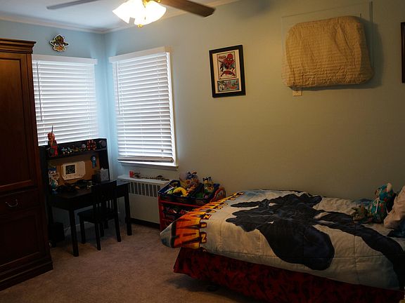 5th image of 78 Grove St Floor 1