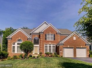 4818 Christie Jane Ln, Fairfax, VA 22030