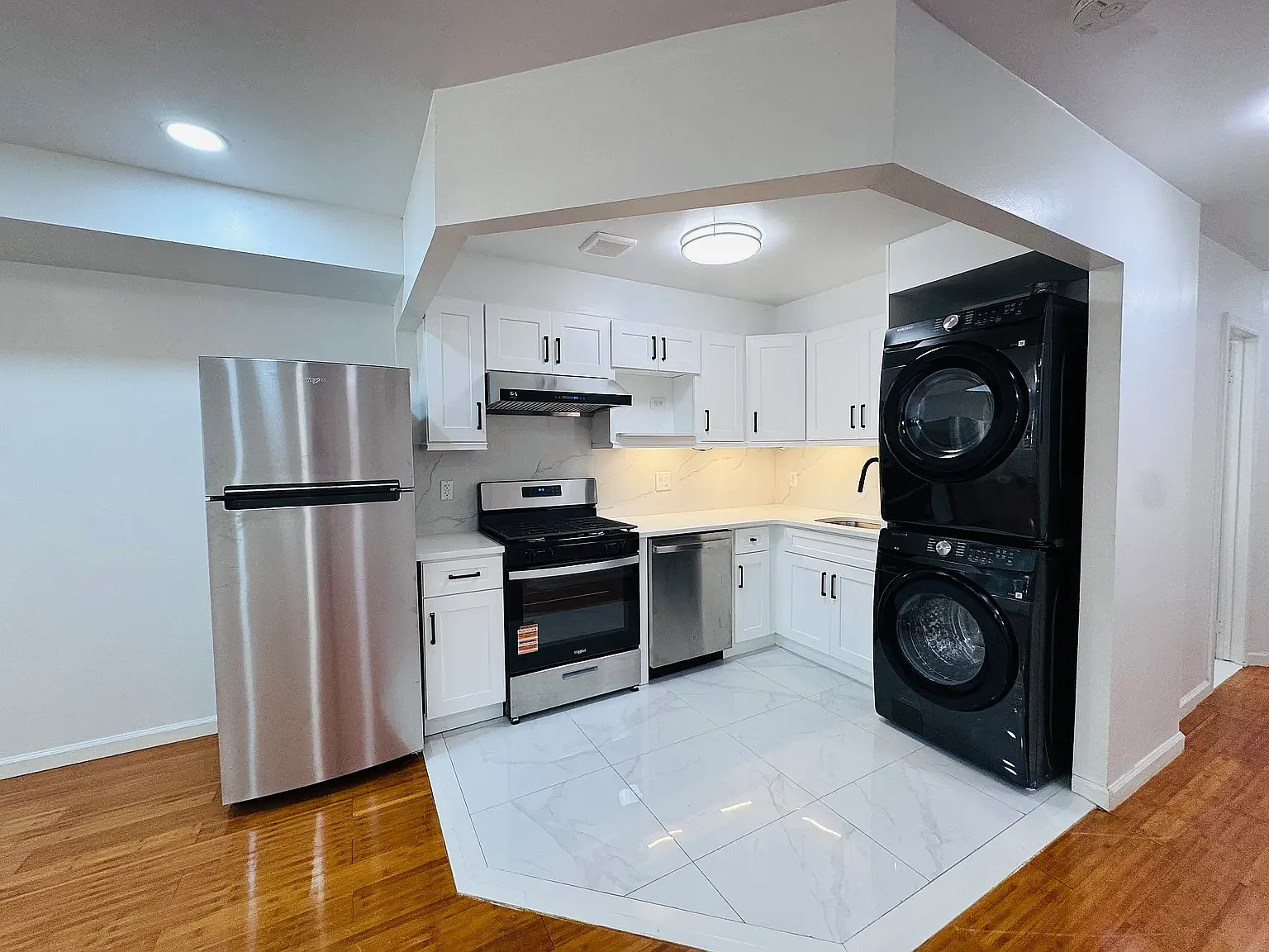1242 Myrtle Avenue — Photo 1
