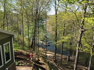 1655 Sandy Beach Ln, Mc Daniels, KY 40152
