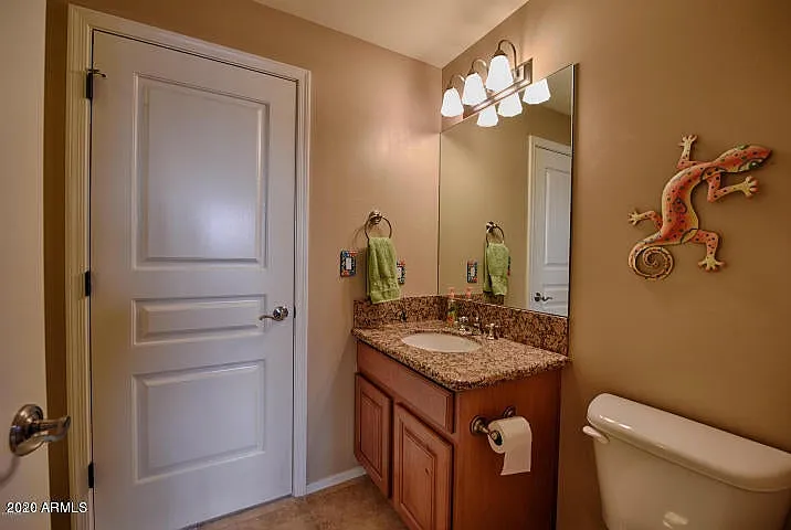Guest Bathroom 2