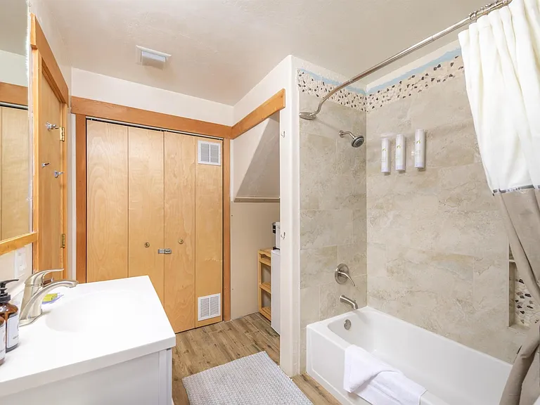 725 Granlibakken Rd #86 — Photo 16
