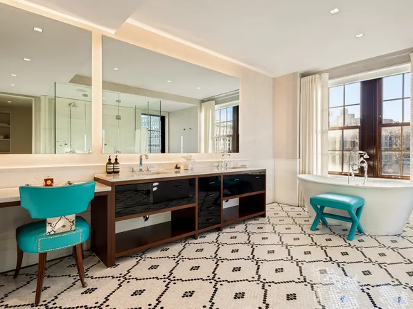 224 Mulberry Street image 18 of 36