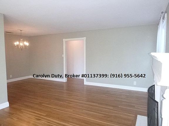 3rd image of 2300 Ione St