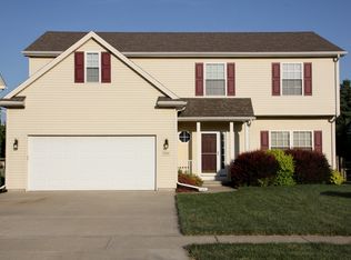 7041 Twin Lakes Rd, Perrysburg, OH 43551
